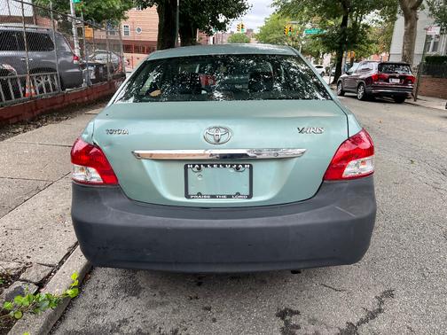 2008 Toyota Yaris 