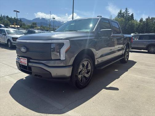 2025 Ford F-150 Lightning Flash