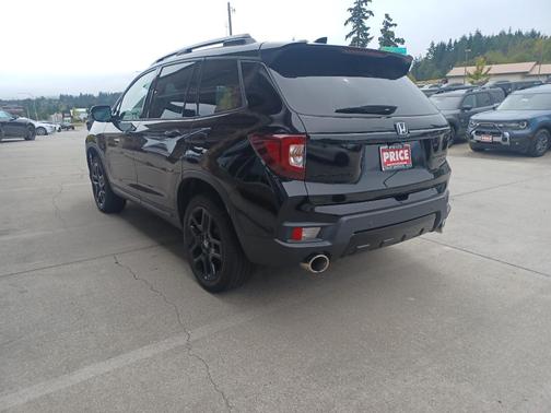 2024 Honda Passport AWD Black