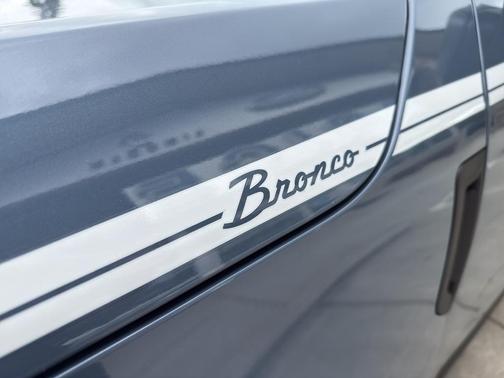 Azure Gray Metallic Tri-Coat 2025 Ford Bronco Sport Heritage