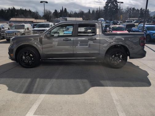 Carbonized Gray Metallic 2026 Ford Maverick Lobo Standard