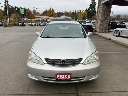 2004 Toyota Camry LE V6