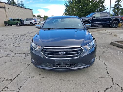 Smoke Quartz Metallic Tinted Clearcoat 2017 Ford Taurus Limited