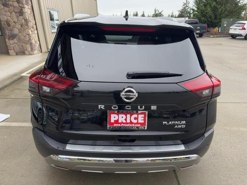 2021 Nissan Rogue Platinum