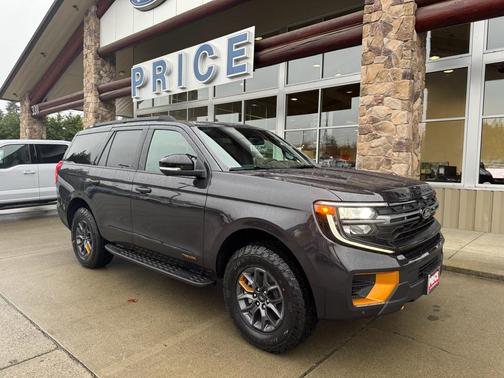 Dark Matter Gray Metallic 2025 Ford Expedition Tremor