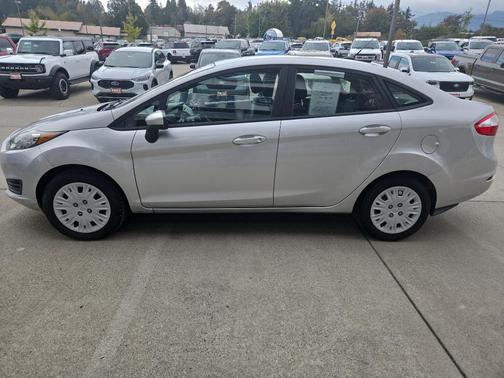 2017 Ford Fiesta S