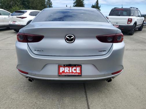 2019 Mazda Mazda3 FWD w/Preferred Package