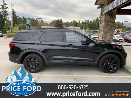 2021 Ford Explorer ST
