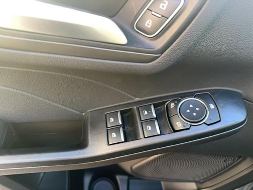 2025 Ford Escape PHEV Base