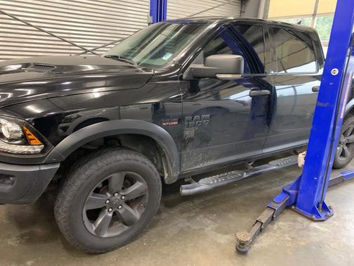 2020 RAM 1500 Classic SLT