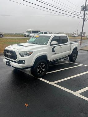 2019 Toyota Tacoma TRD Sport