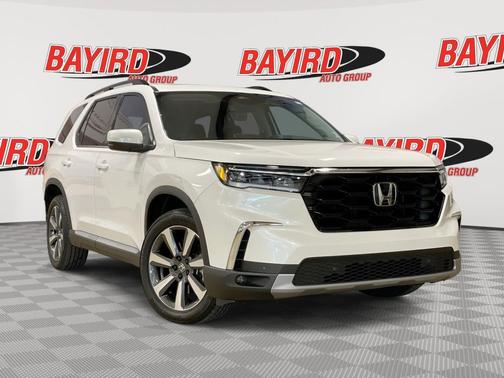 2025 Honda Pilot Touring 8-Passenger