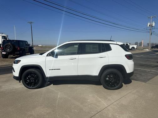 2026 Jeep Compass Latitude