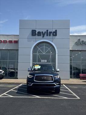 2022 INFINITI QX80 Luxe