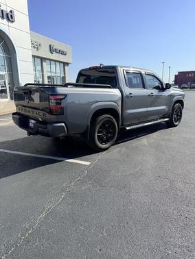 2023 Nissan Frontier SV