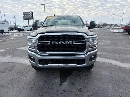 2024 RAM 2500 Big Horn Crew Cab 4x4 6'4' Box