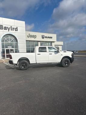 2026 RAM 3500 Tradesman Crew Cab 4x4 6'4' Box