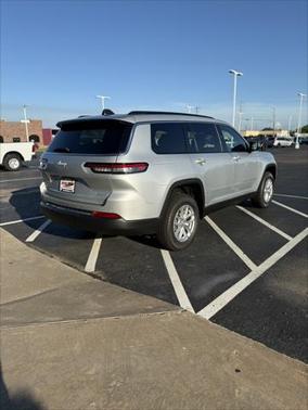 2025 Jeep Grand Cherokee L Laredo