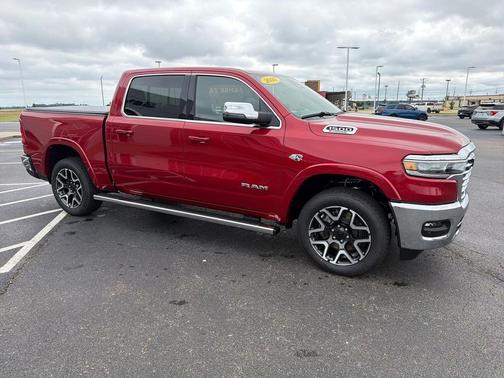 Molten Red Pearlcoat 2026 RAM 1500 Laramie