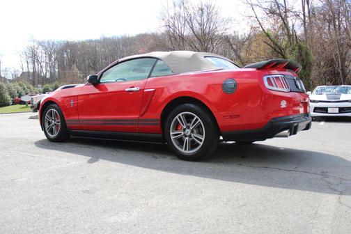 2010 Ford Mustang Premium