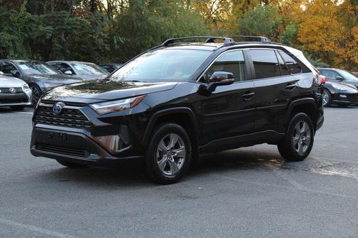2023 Toyota RAV4 Hybrid XLE