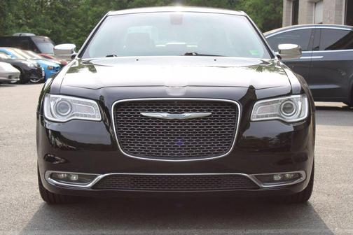2018 Chrysler 300 Limited