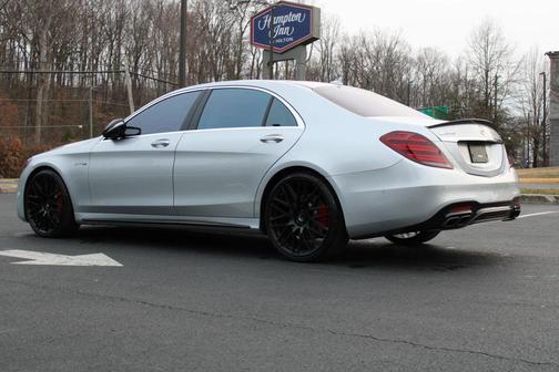 2019 Mercedes-Benz AMG S 63 4MATIC