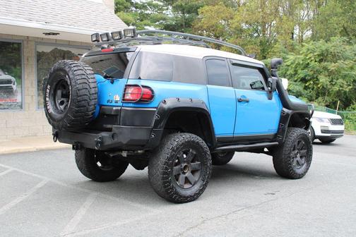 2007 Toyota FJ Cruiser Base