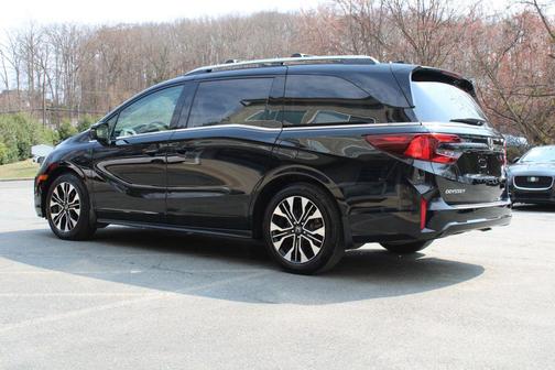 2025 Honda Odyssey Elite