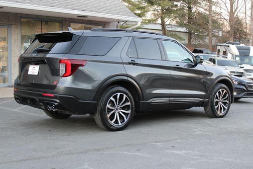 Magnetic Metallic 2020 Ford Explorer ST