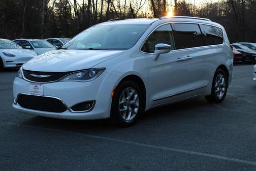 2020 Chrysler Pacifica Limited