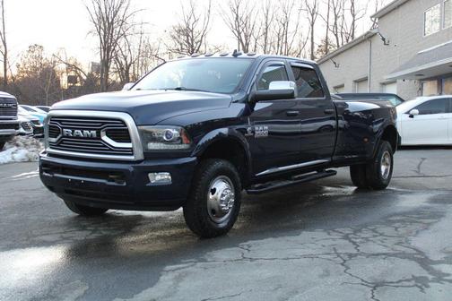 2018 RAM 3500 Limited Crew Cab 4x4 8' Box