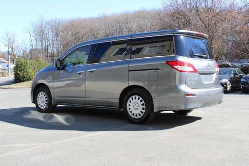 2015 Nissan Quest S