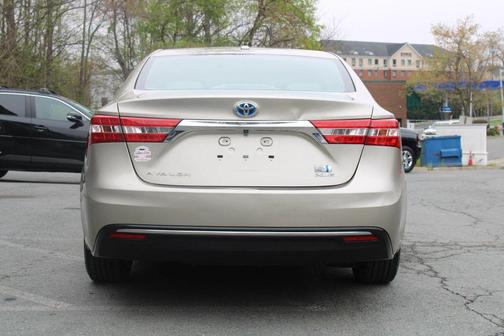 2015 Toyota Avalon Hybrid XLE Touring
