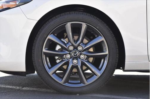 2025 Mazda Mazda3 FWD w/Preferred Package