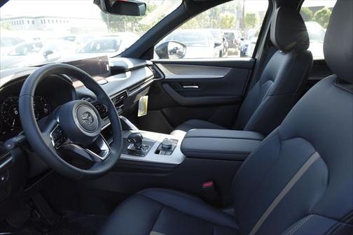 2025 Mazda CX-90 PHEV Premium Plus