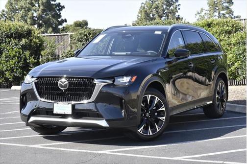 2025 Mazda CX-90 PHEV Premium Plus