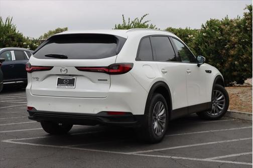 2025 Mazda CX-90 PHEV Preferred