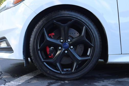 2015 Ford Focus ST 