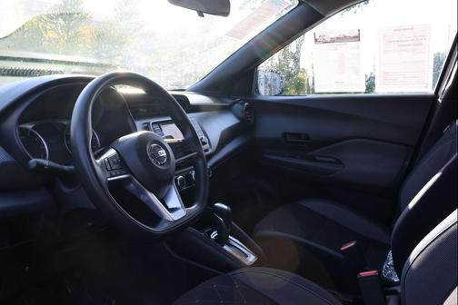 2018 Nissan Kicks S