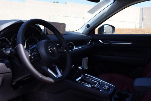 2025 Mazda CX-5 Carbon Edition
