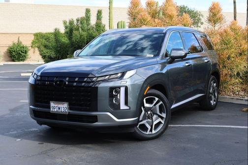 2025 Hyundai PALISADE SEL Premium