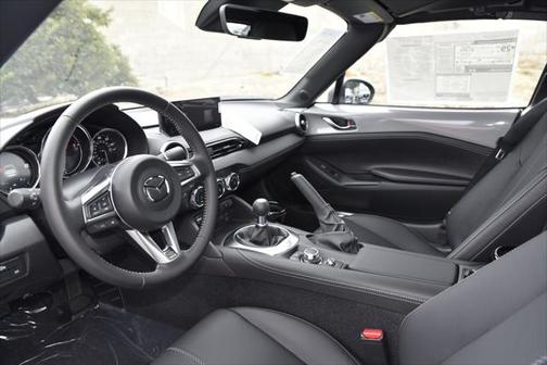 2025 Mazda MX-5 Miata RF Grand Touring