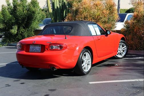 2012 Mazda MX-5 Miata Sport