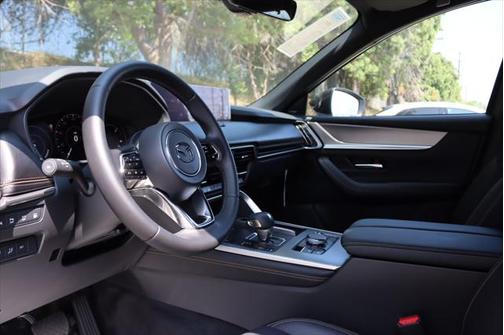 2025 Mazda CX-70 PHEV Premium Plus Package