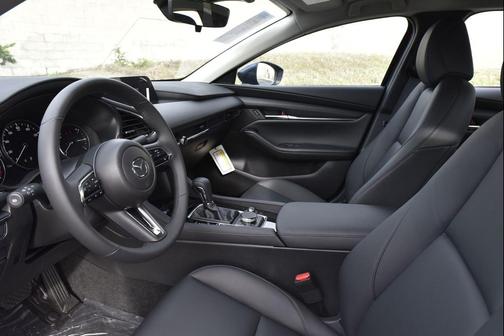 2026 Mazda Mazda3 FWD w/Preferred Package