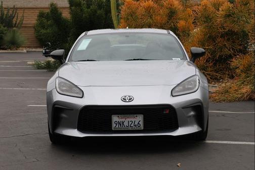 2024 Toyota GR86 Premium