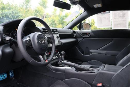 2024 Toyota GR86 Premium