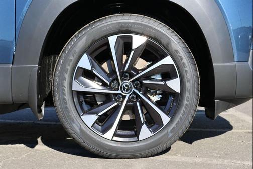 2026 Mazda CX-50 Hybrid Premium Plus