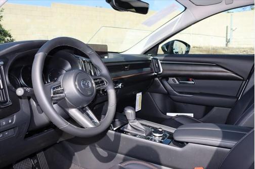 2025 Mazda CX-50 Hybrid Premium Plus Package